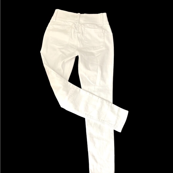 LAURIE FELT SILKY CURVE SKINNY WHITE JEANS WITH VITAL STRETCH TECHNOLOGY XXS - Picture 2 of 16